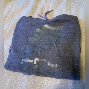 North face hoodie large